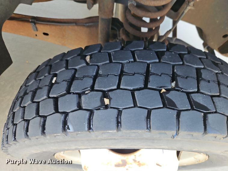 image for item EI8171 2008 Ford F450 Super Duty XL  dump flatbed truck