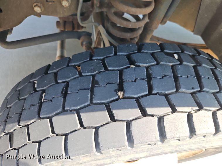 image for item EI8171 2008 Ford F450 Super Duty XL  dump flatbed truck