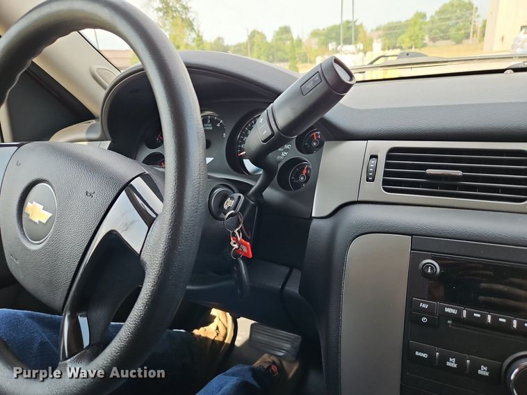 image for item EI8172 2013 Chevrolet  Tahoe SUV