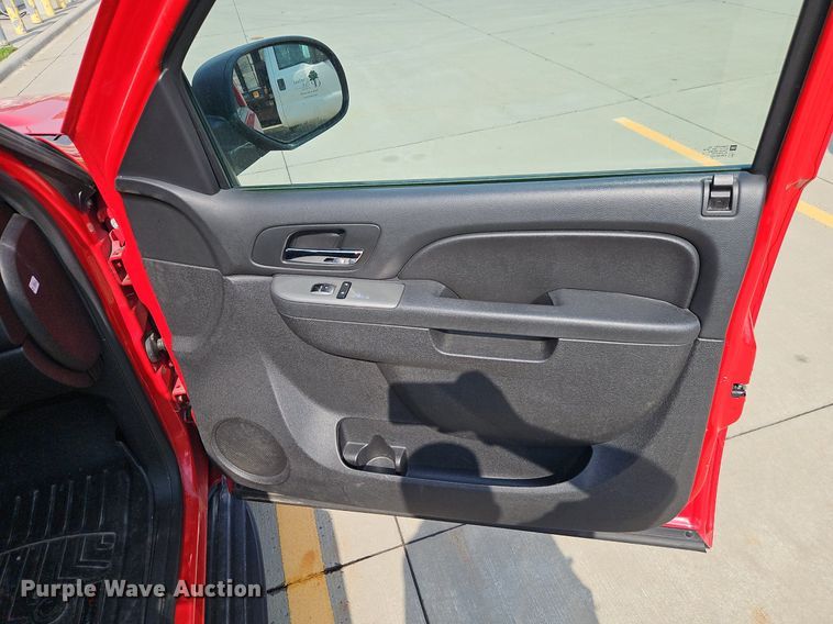 image for item EI8172 2013 Chevrolet  Tahoe SUV