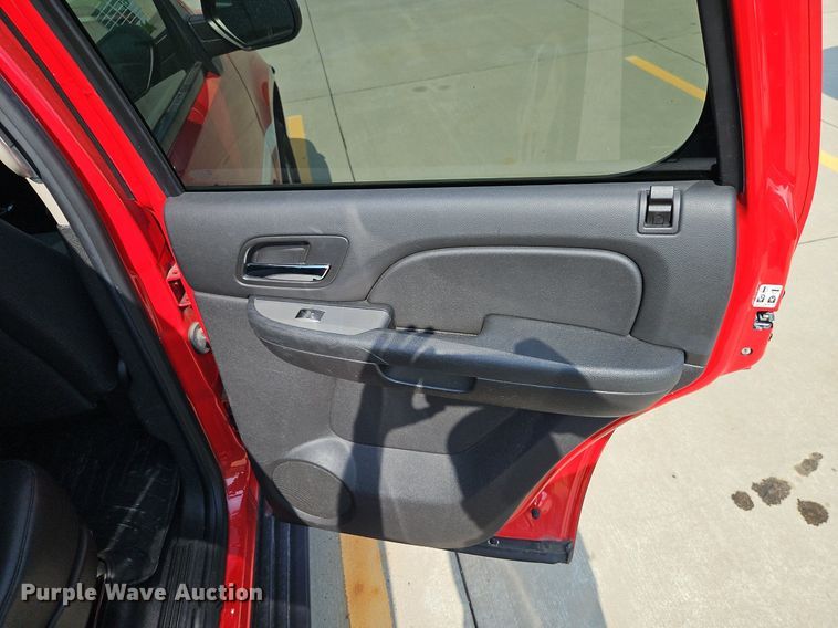 image for item EI8172 2013 Chevrolet  Tahoe SUV