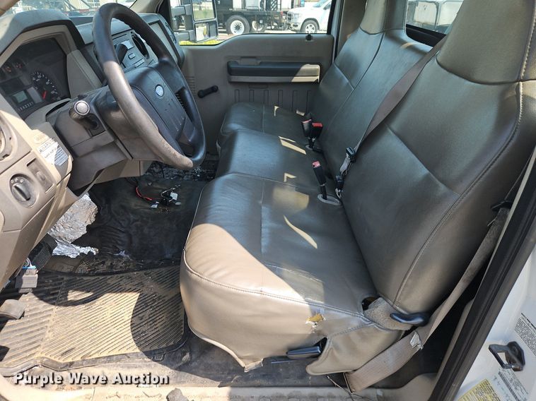 image for item EI8173 2008 Ford  F550 Super Duty XL bucket truck