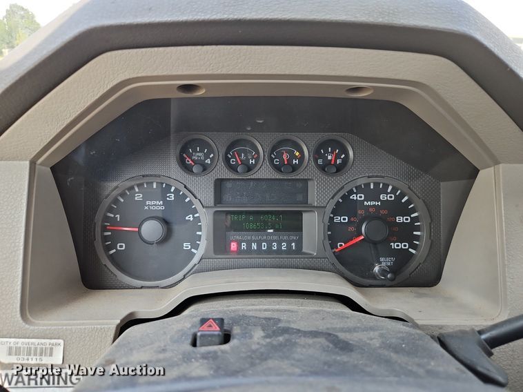 image for item EI8173 2008 Ford  F550 Super Duty XL bucket truck