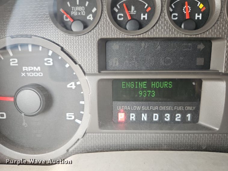 image for item EI8173 2008 Ford  F550 Super Duty XL bucket truck