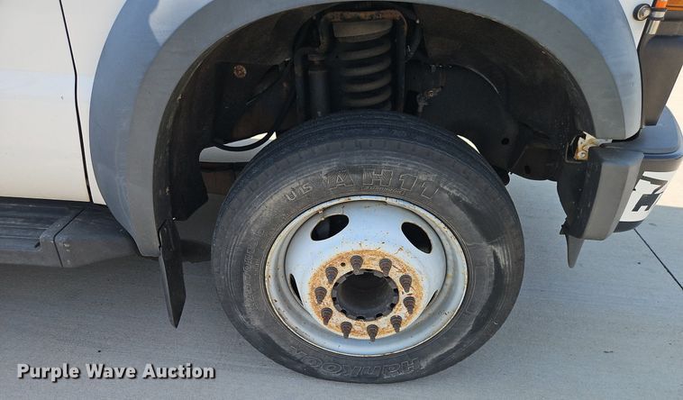 image for item EI8173 2008 Ford  F550 Super Duty XL bucket truck