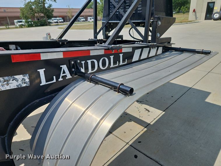image for item EI8176 1991 Landoll lowboy equipment trailer