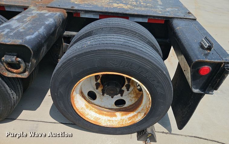 image for item EI8176 1991 Landoll lowboy equipment trailer