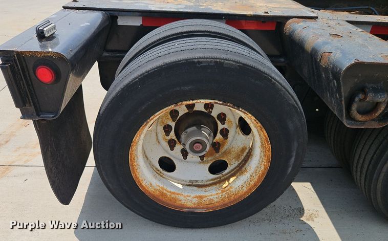 image for item EI8176 1991 Landoll lowboy equipment trailer