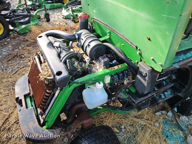 image for item EI8182 (3) John Deere 1445 ZTR lawn mowers