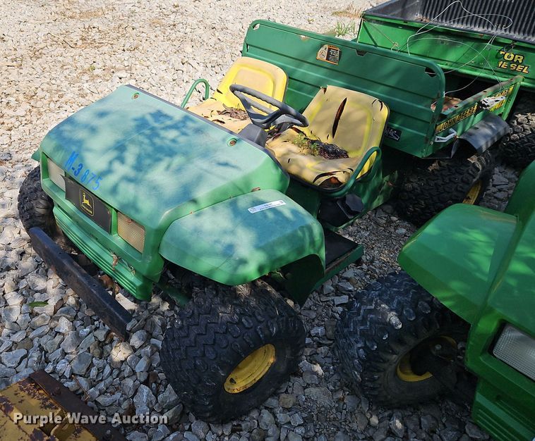 image for item EI8187 1996 John Deere Gator 4x2 utility vehicle