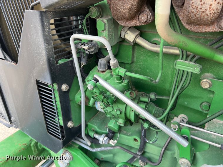 image for item EJ2841 2010 John Deere  5095M tractor