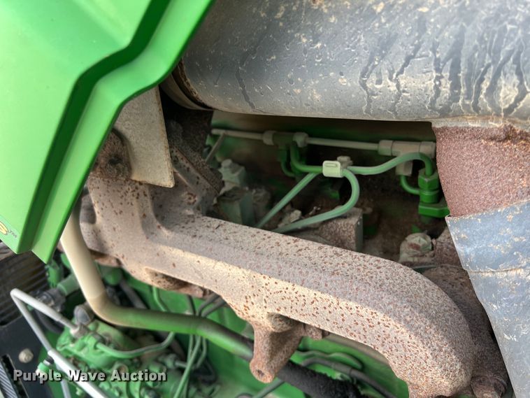 image for item EJ2841 2010 John Deere  5095M tractor