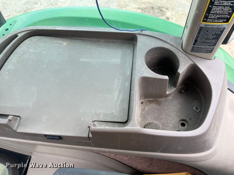 image for item EJ2842 2010 John Deere  5095M tractor