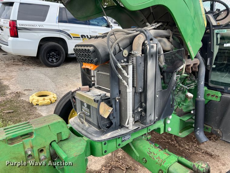 image for item EJ2842 2010 John Deere  5095M tractor