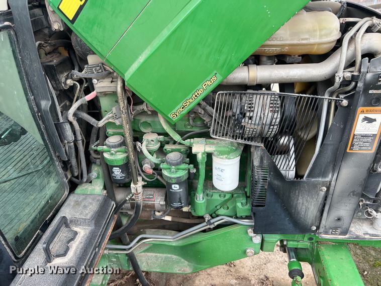 image for item EJ2842 2010 John Deere  5095M tractor