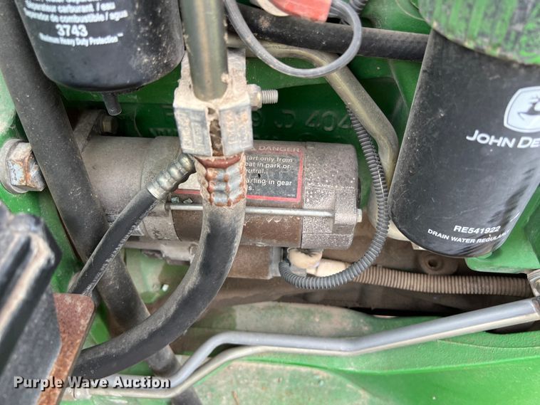 image for item EJ2842 2010 John Deere  5095M tractor