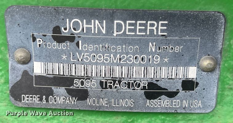 image for item EJ2842 2010 John Deere  5095M tractor