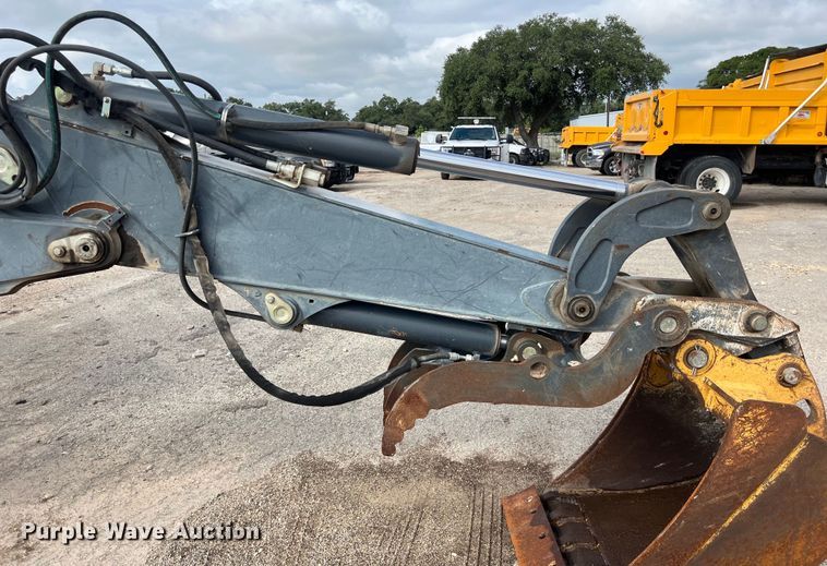 image for item EJ2843 2012 John Deere  310SK backhoe