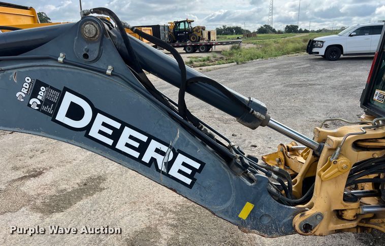 image for item EJ2843 2012 John Deere  310SK backhoe