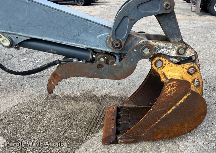 image for item EJ2843 2012 John Deere  310SK backhoe