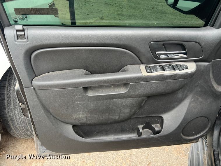 image for item EJ2844 2012 Chevrolet  Tahoe Police SUV