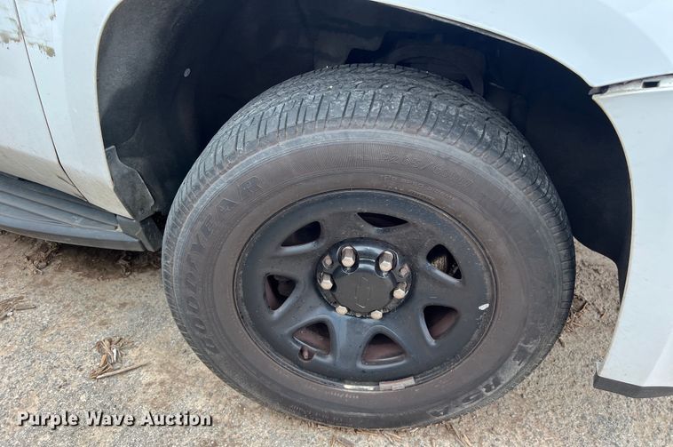 image for item EJ2845 2017 Chevrolet  Tahoe Police SUV