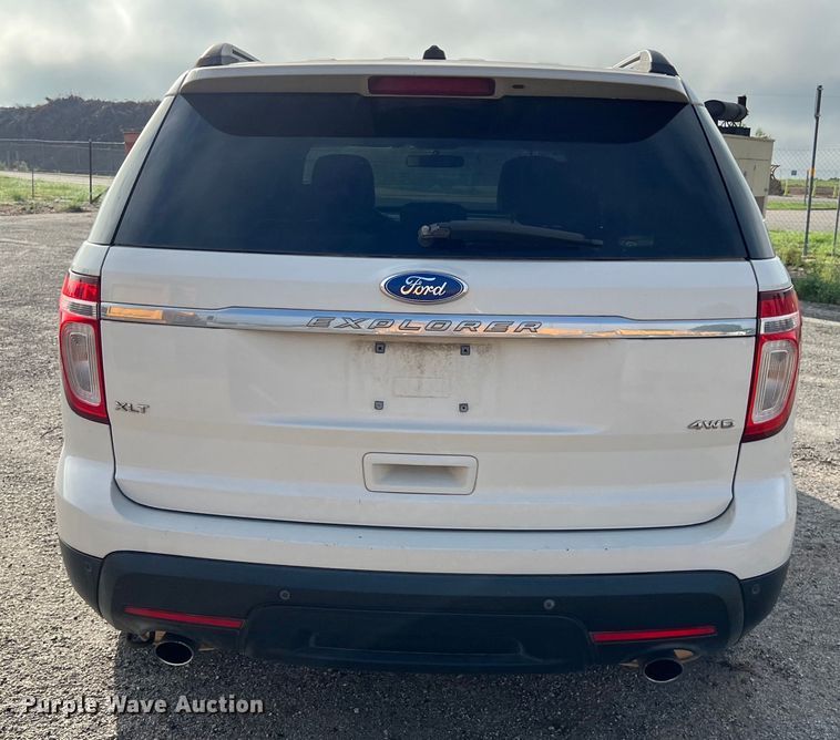 image for item EJ2846 2011 Ford Explorer SUV