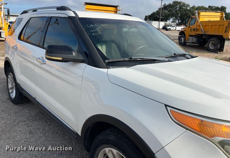 image for item EJ2846 2011 Ford Explorer SUV