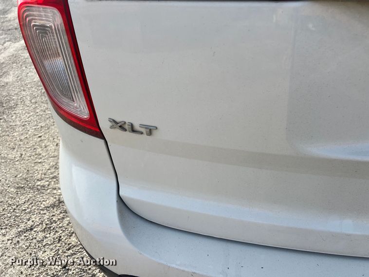 image for item EJ2846 2011 Ford Explorer SUV