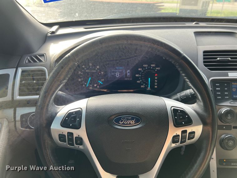 image for item EJ2846 2011 Ford Explorer SUV