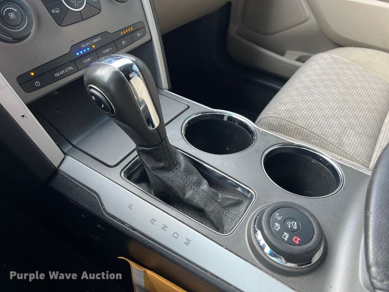 image for item EJ2846 2011 Ford Explorer SUV