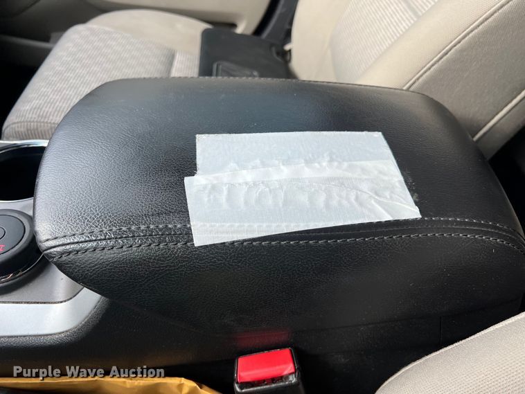 image for item EJ2846 2011 Ford Explorer SUV