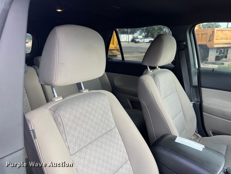 image for item EJ2846 2011 Ford Explorer SUV