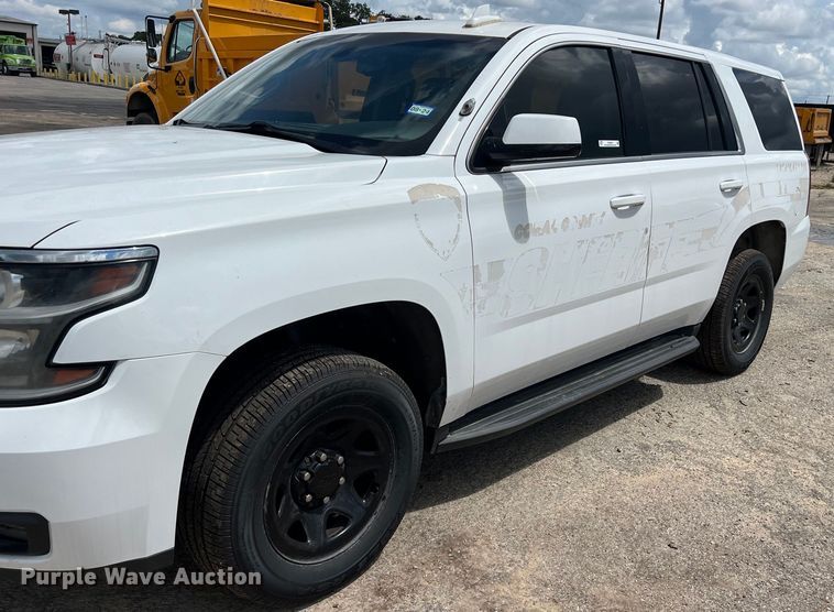 image for item EJ2848 2017 Chevrolet  Tahoe Police SUV