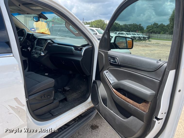 image for item EJ2848 2017 Chevrolet  Tahoe Police SUV