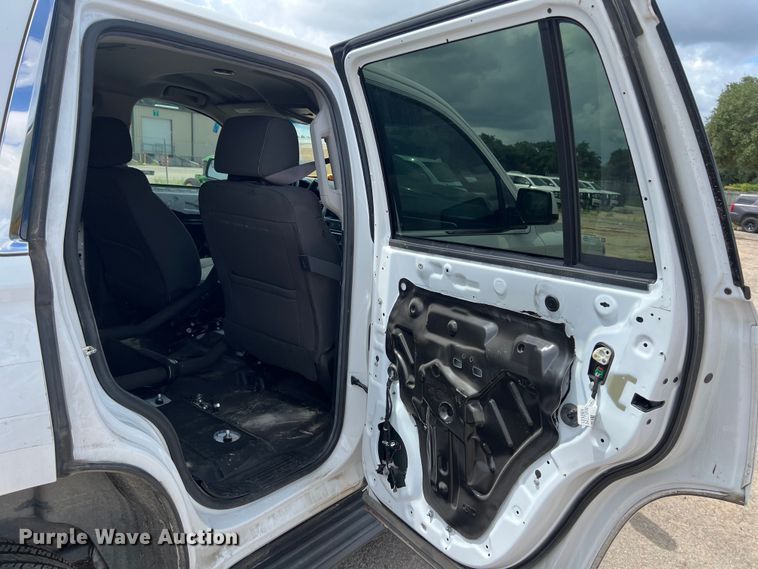 image for item EJ2848 2017 Chevrolet  Tahoe Police SUV