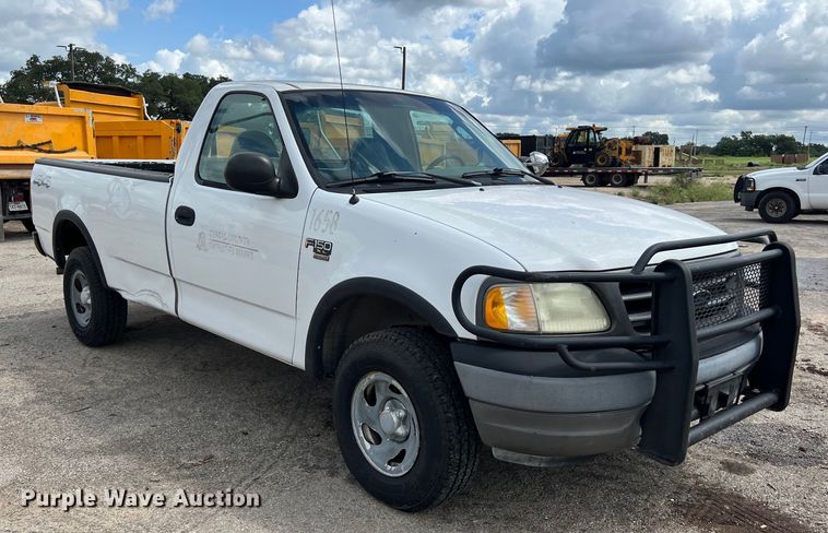 image for item EJ2849 2003 Ford F150 pickup truck