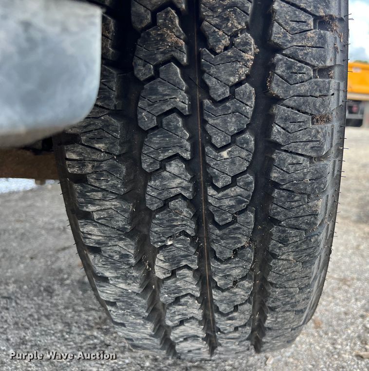 image for item EJ2849 2003 Ford F150 pickup truck