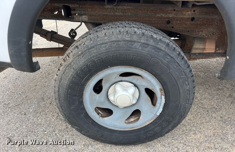 image for item EJ2849 2003 Ford F150 pickup truck