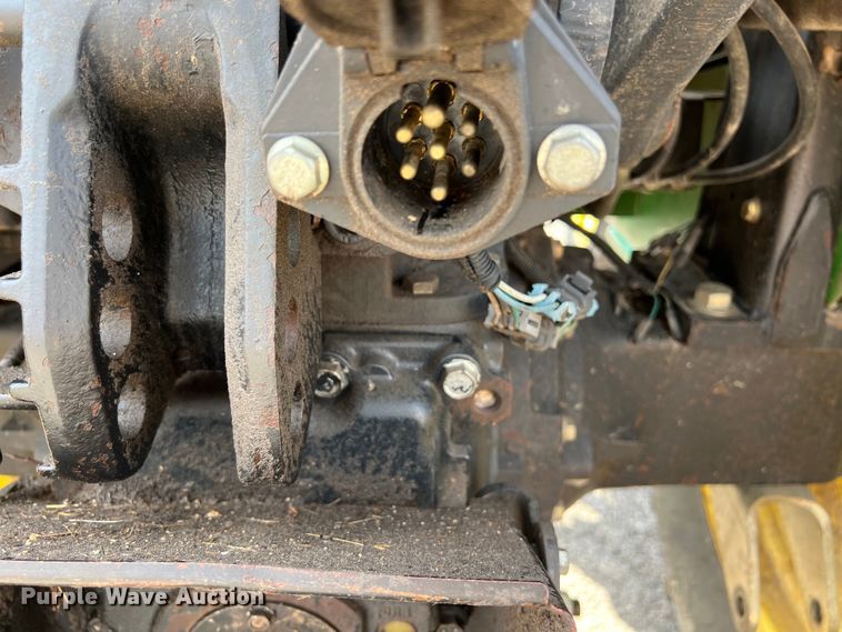 image for item EJ2850 2007 John Deere  5525 tractor