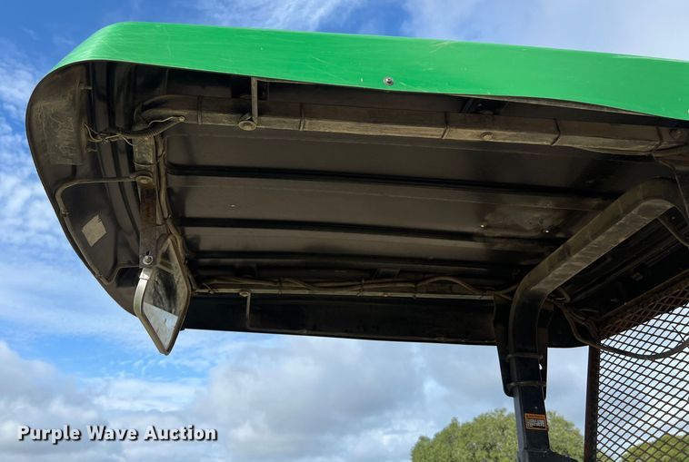 image for item EJ2850 2007 John Deere  5525 tractor