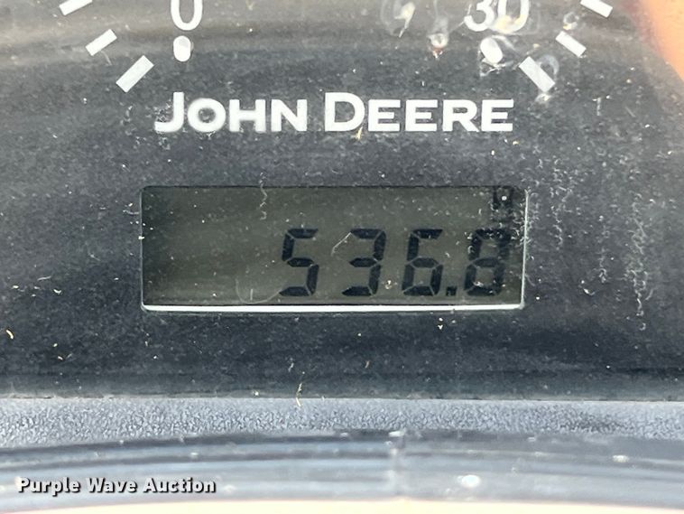 image for item EJ2850 2007 John Deere  5525 tractor