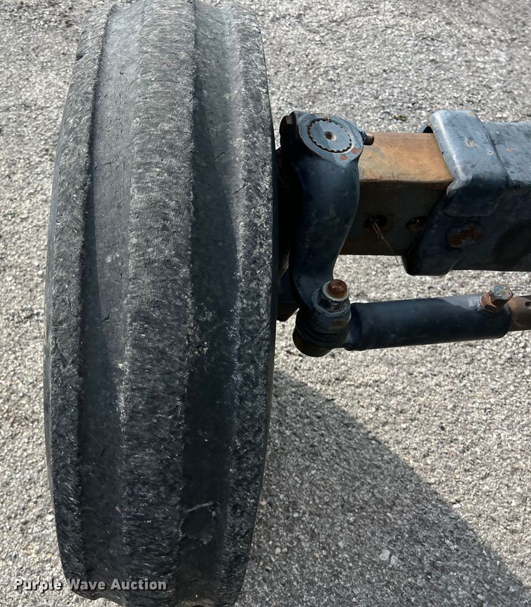 image for item EJ2850 2007 John Deere  5525 tractor