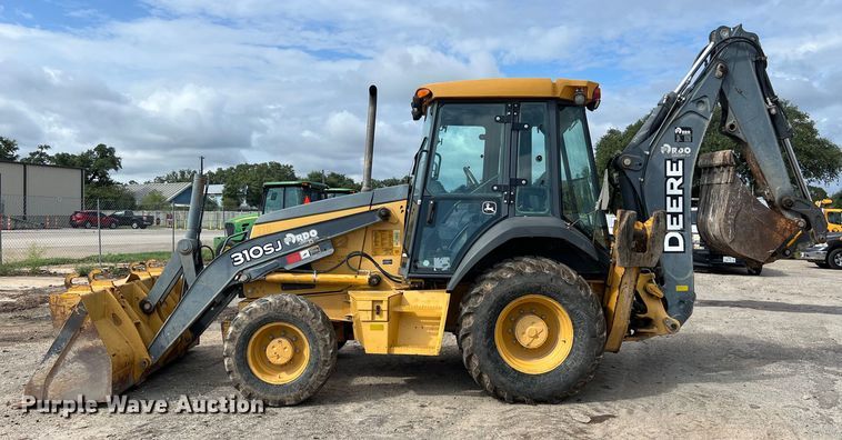 image for item EJ2851 2011 John Deere  310SJ backhoe