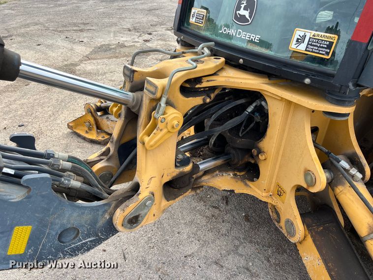 image for item EJ2851 2011 John Deere  310SJ backhoe