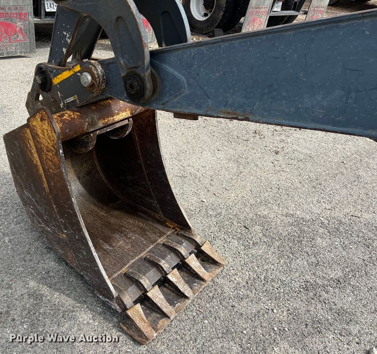 image for item EJ2851 2011 John Deere  310SJ backhoe