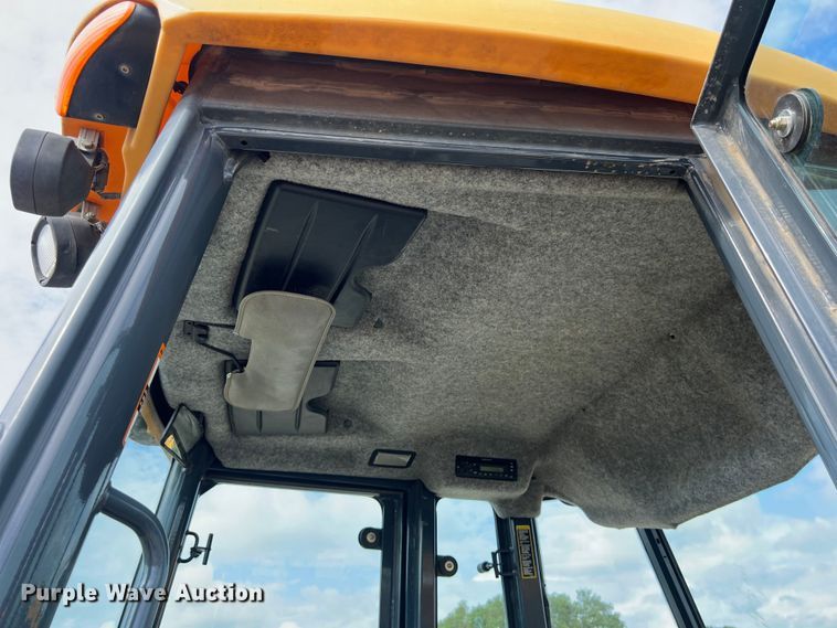 image for item EJ2851 2011 John Deere  310SJ backhoe