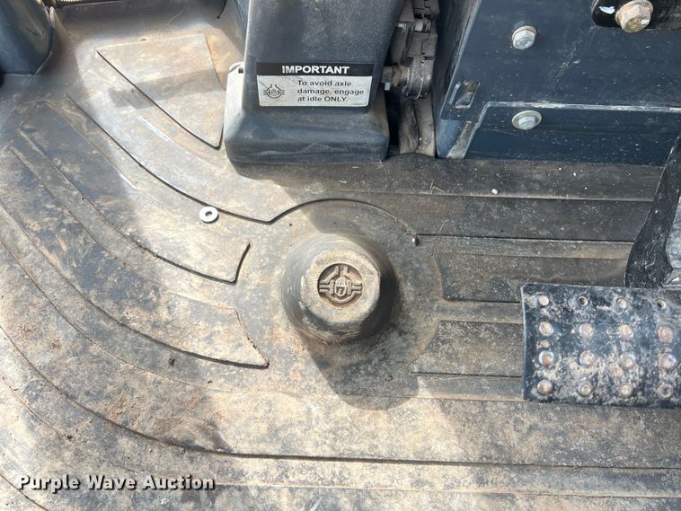 image for item EJ2851 2011 John Deere  310SJ backhoe