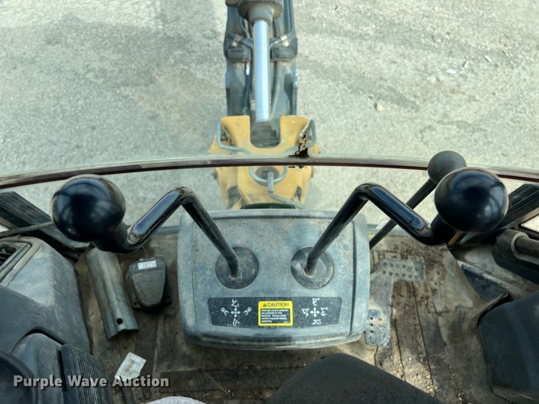 image for item EJ2851 2011 John Deere  310SJ backhoe