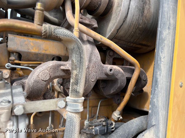 image for item EJ2851 2011 John Deere  310SJ backhoe